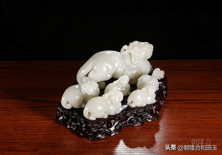 招财大牛猫，数字时代股民的虚拟图腾与财富妄想